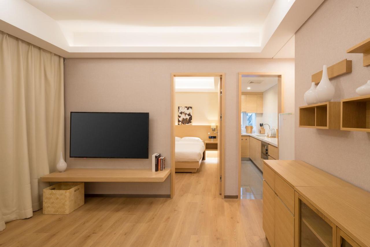 Yuwa Hotel Canton Esterno foto
